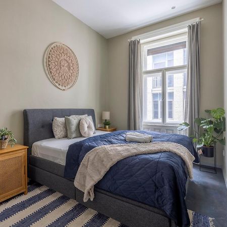 Charming Art Deco Style Apartment In The Heart Of Budapest Kültér fotó